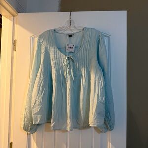 NWT American Eagle Long-Sleeve Breezy Boho Blouse (Light Blue)
